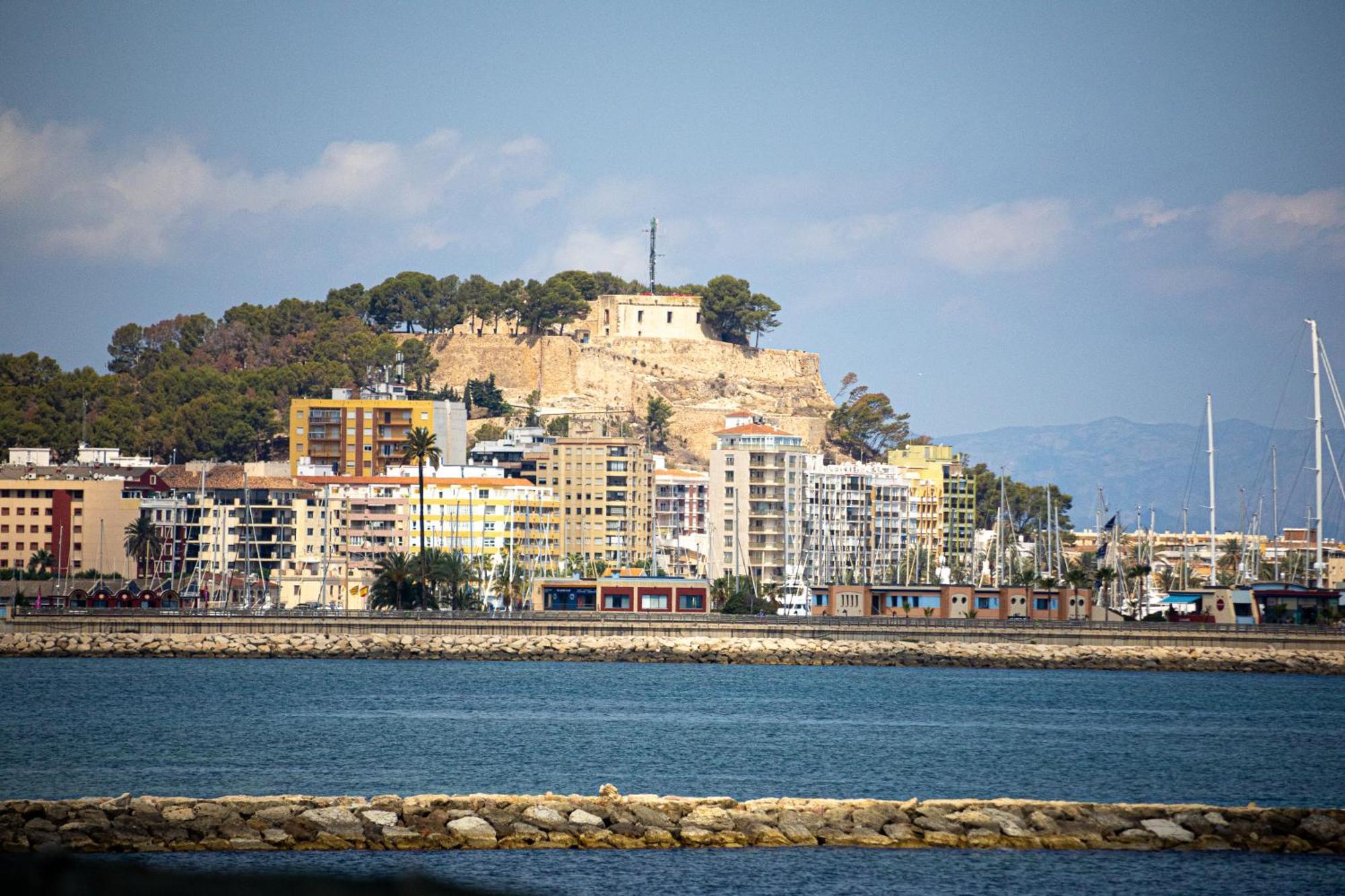 Vistas Y Terraza Panoramica Frente Al Mar En Denia, Las Rotas Εξωτερικό φωτογραφία