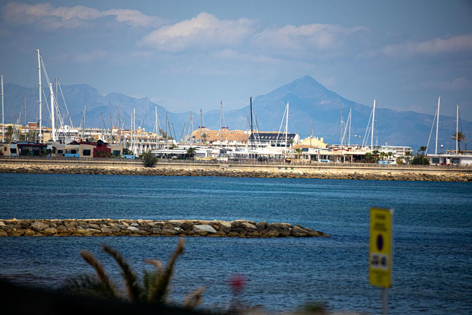 Vistas Y Terraza Panoramica Frente Al Mar En Denia, Las Rotas Εξωτερικό φωτογραφία
